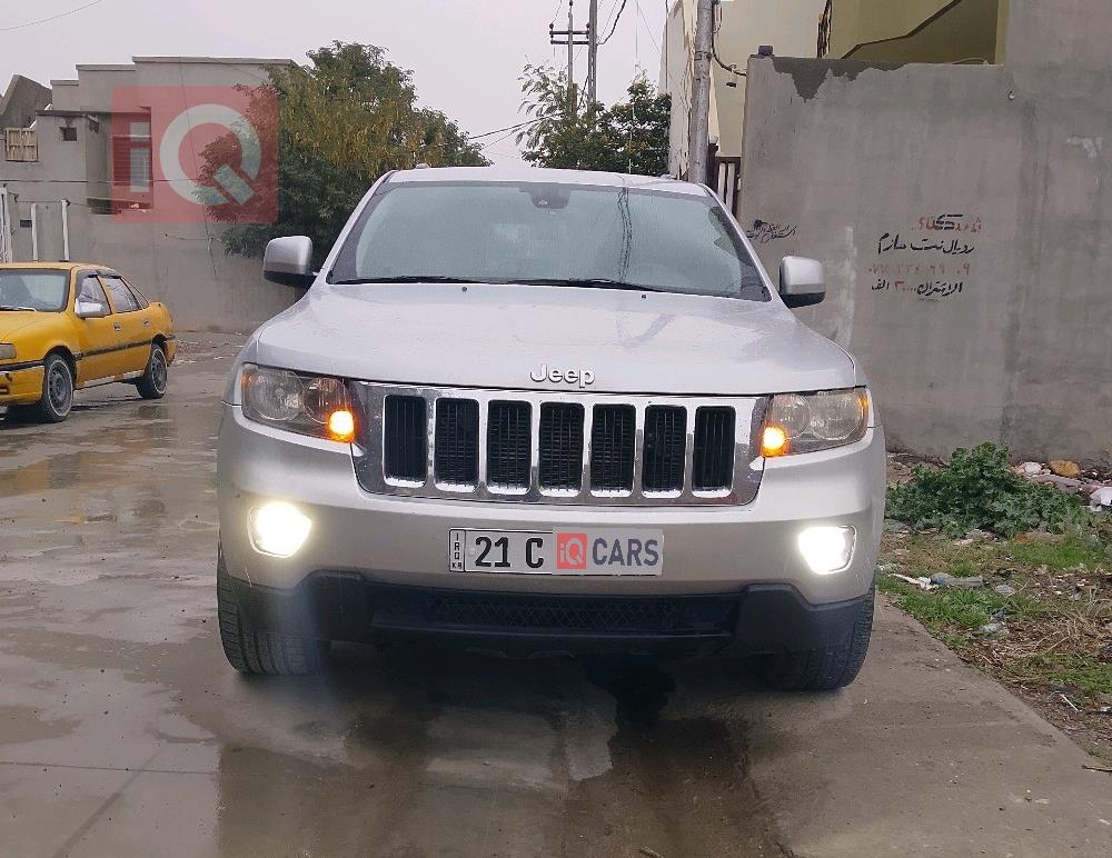 جيب جراند شيروكي